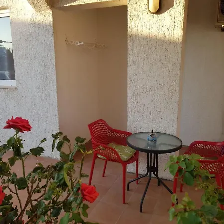 House Deka Daire